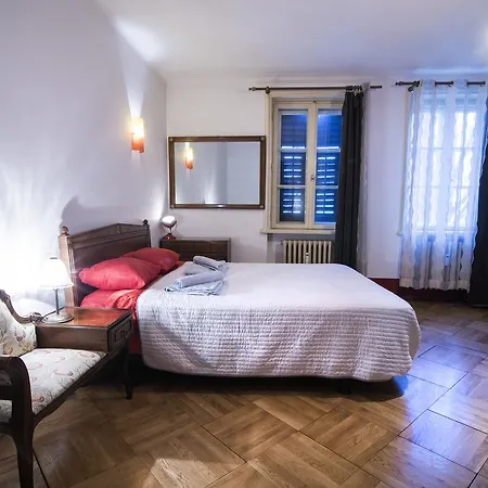 Hostel Red