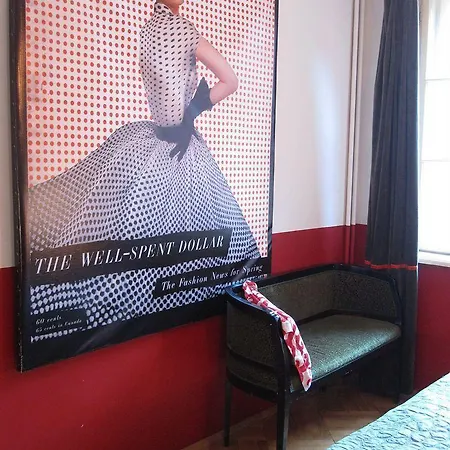 بيت شباب Red Bed & Breakfast *